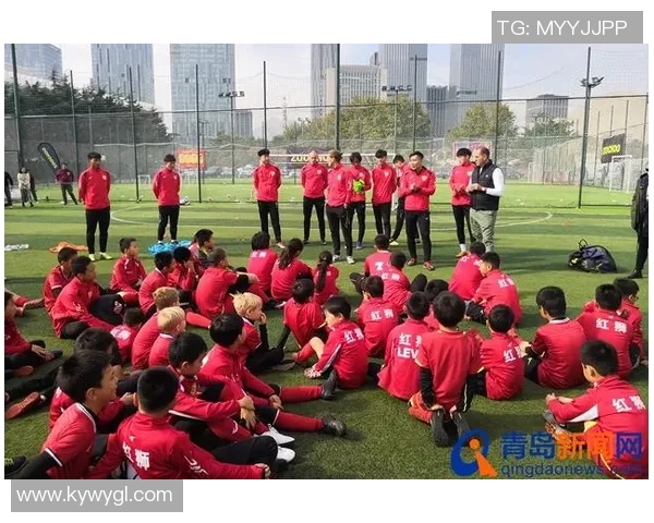 成都足球队的比赛经验分析与未来发展方向探讨